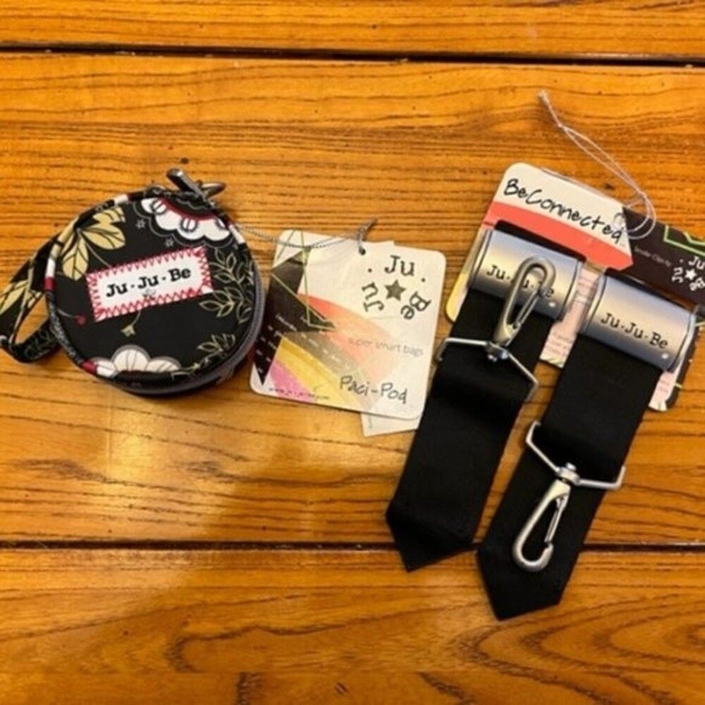 Ju-Ju-Be Set - BeConnected Stroller hooks and PaciPod -‎ Lotus Lullaby